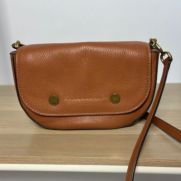 J.Crew Pebbled Leather Saddle Crossbody Bag - Picture 1 of 10